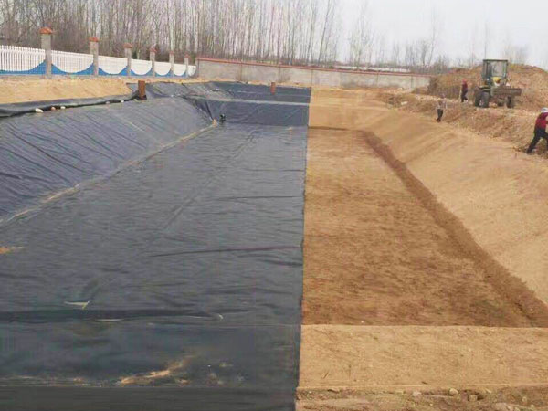 土工膜施工基地需要達(dá)到的條件