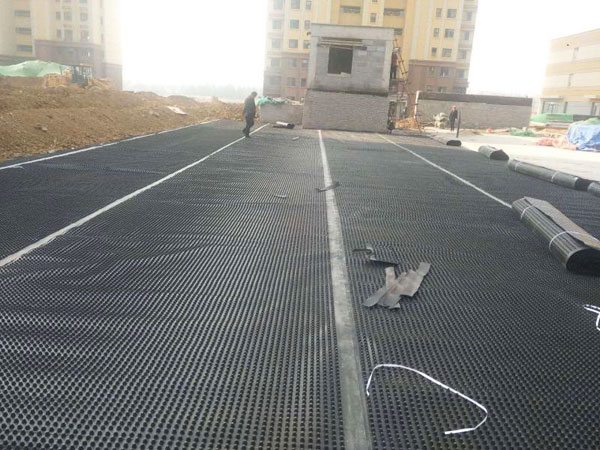 排水板鋪設(shè)規(guī)程簡述