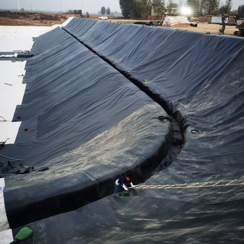 HDPE防滲土工膜在尾礦庫中的應(yīng)用